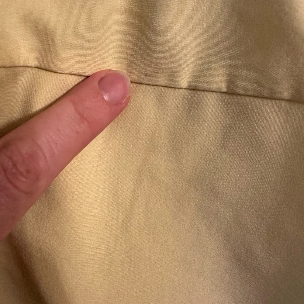 lululemon athletica 5” pool short Yellow Swim Trunks - Picture 5 of 6